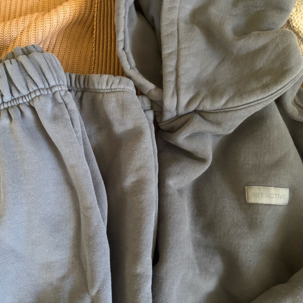 Set active blue gray sweat suit size medium